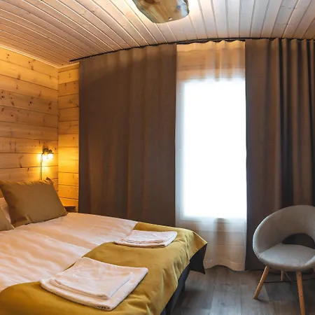 Resort Gold Village 3*