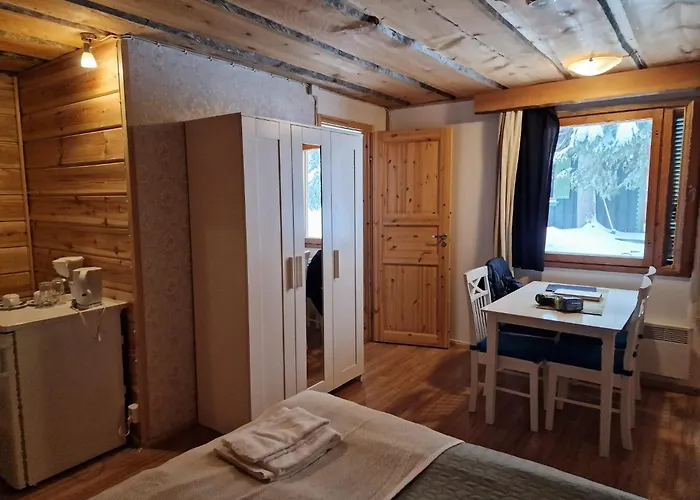 منتجع Gold Village