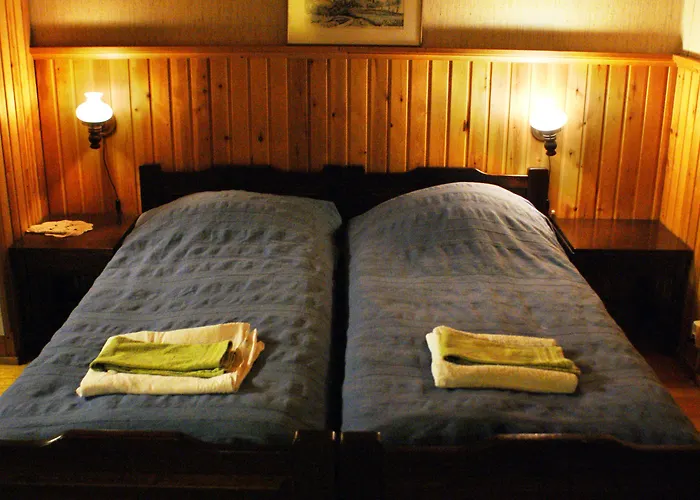 منتجع Gold Village