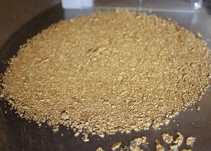 منتجع Gold Village