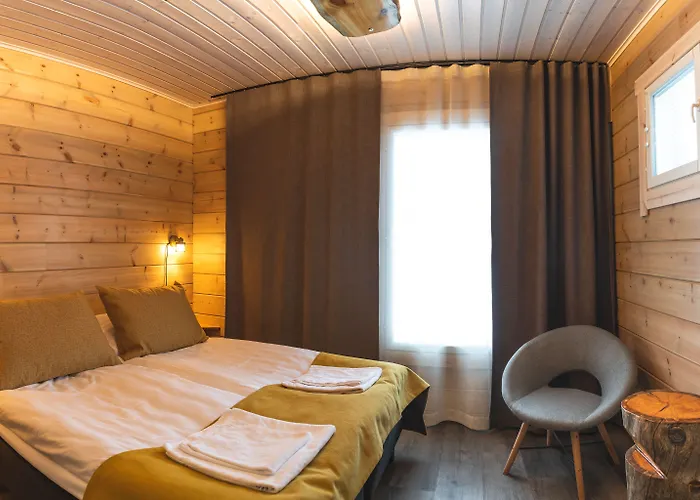 منتجع Gold Village 3*